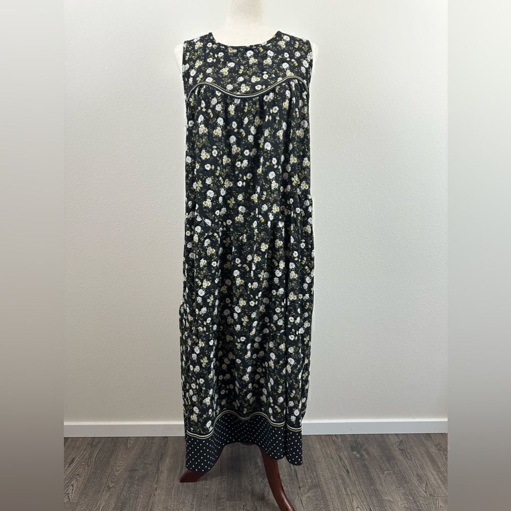 EUC Max Studio Women’s Dress